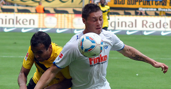 Christian Strohdiek im Spiel Dynamo Dresden - SCP, 21.08.2011.