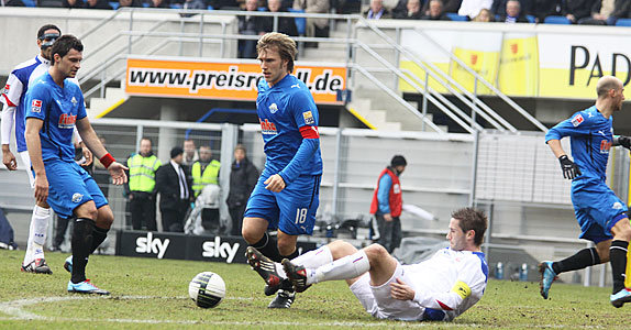 Markus Krösche im Spiel SCP - FC Hansa Rostock, 14.03.2010.